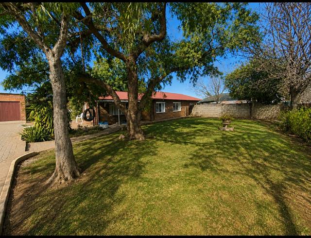 3 BEDROOM HOUSE FOR SALE IN VANDERBIJLPARK CW 6